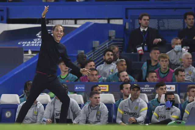 东契奇45+11+13库里空砍26+10 独行侠力克勇士